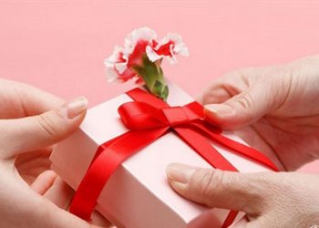 Khám phá 10 quà tặng cho người nước ngoài