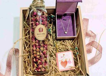 Trà cũng là món quà lựa chọn hàng đầu