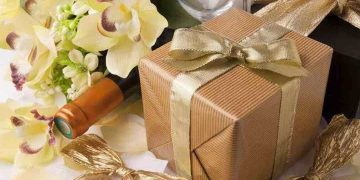 Những Món Quà Tặng