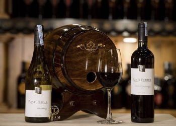 Rượu vang - thức uống thích hợp làm quà tặng